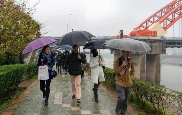 【场所营造周】联合国人居署和国际规划师学会关注汉正街，为打造国际一流滨水公共空间提交咨询建议
